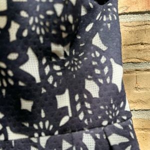 Maggy London- Black & White Floral Strapless Fit & Flare Dress, Size 6, EUC